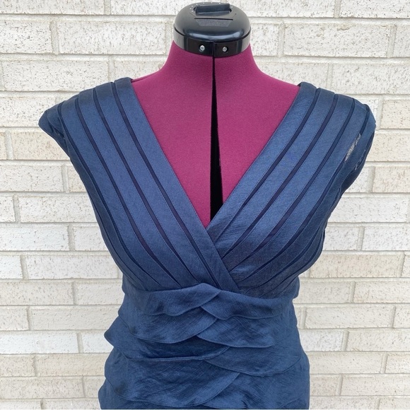 Adrianna Papell Special Occasion Navy Blue Gown Long Dress Ruffles Tiered Sz 6 - Picture 3 of 16